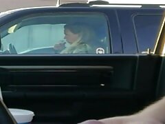 Paffuto senzatetto teen lavato e scopata porno orge italiane da un samaritano